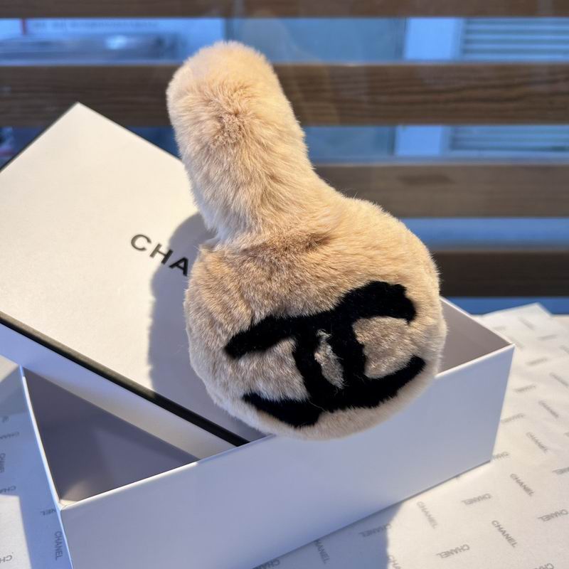 Chanel Earmuff 110501